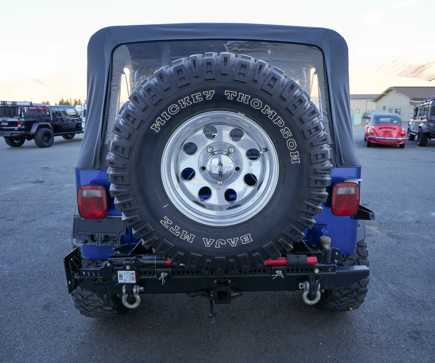 1995 Jeep YJ Wrangler - Image 6 of 31