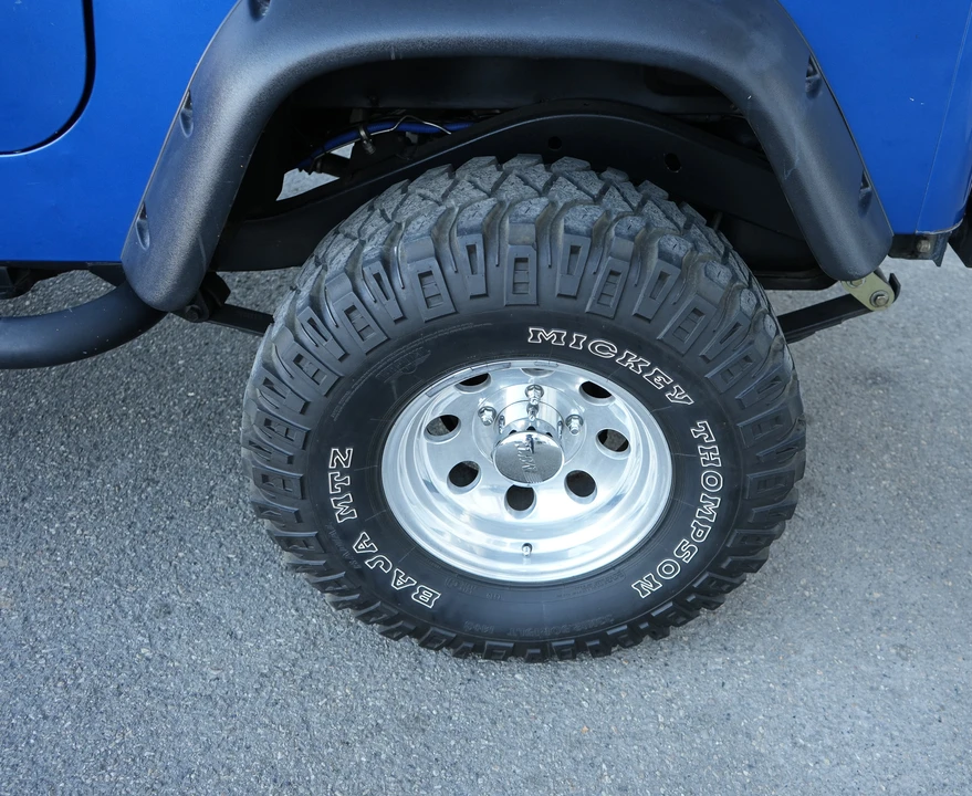 1995 Jeep YJ Wrangler - Image 28 of 31