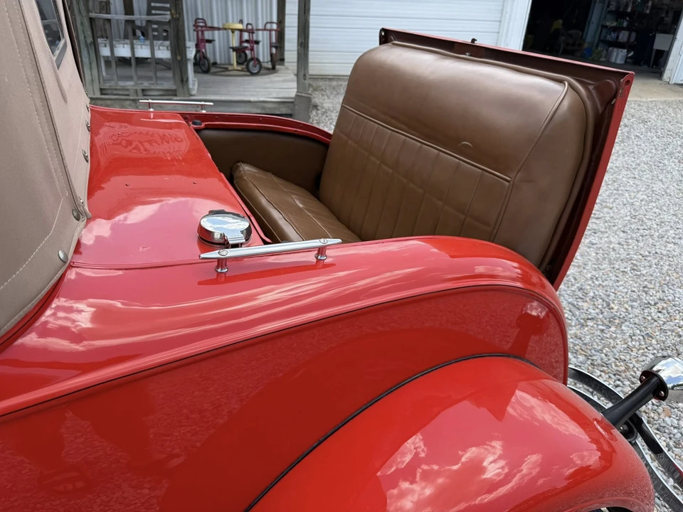 Ford Hot Rod - Image 14 of 31