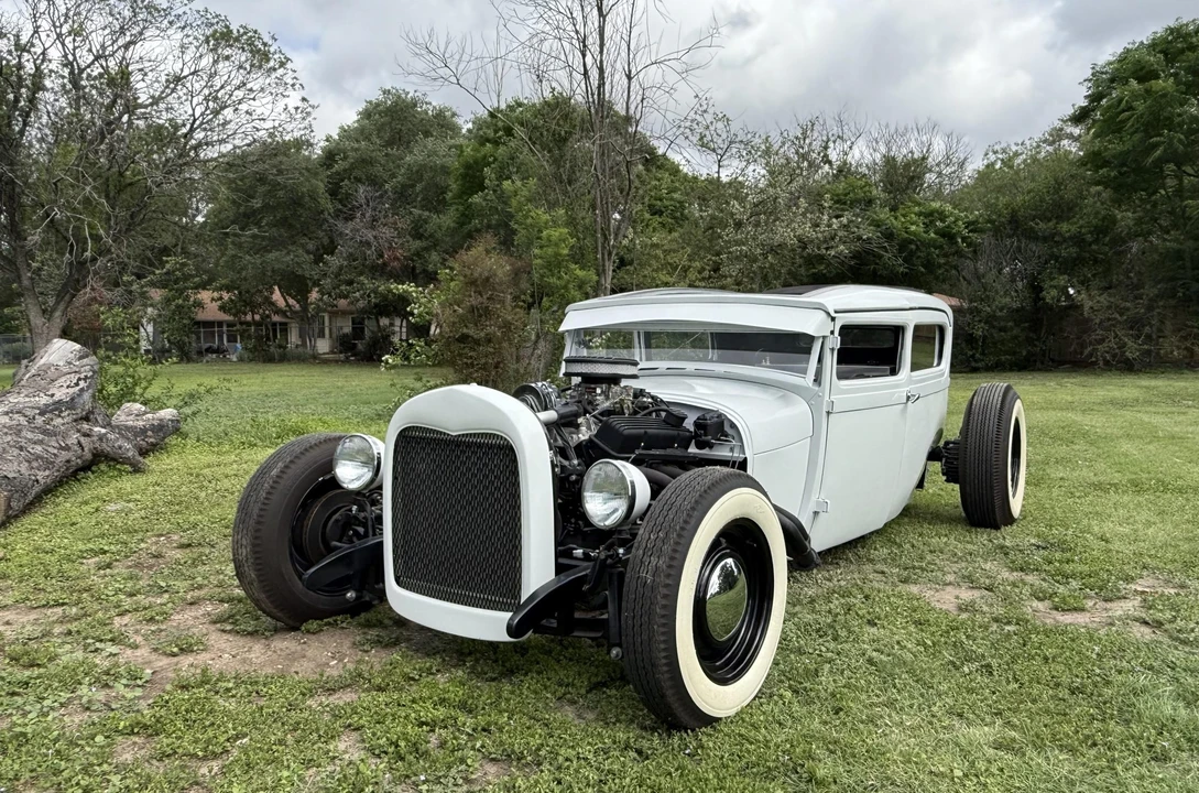 Ford Model A - Image 2 of 31