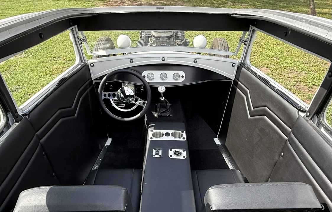 Ford Model A - Image 14 of 31