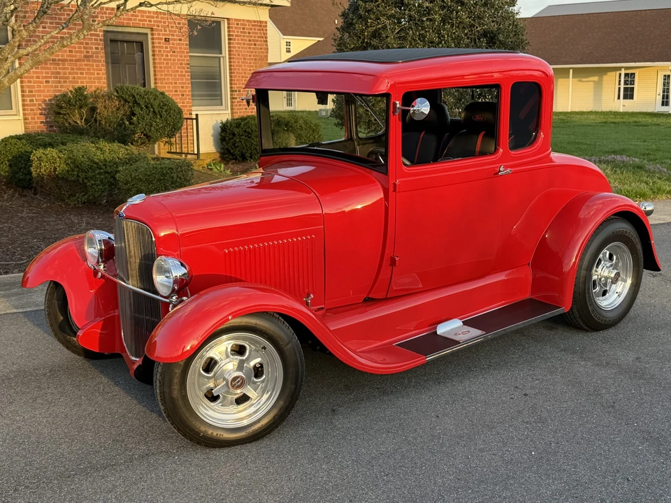 Ford Hot Rod - Image 7 of 31