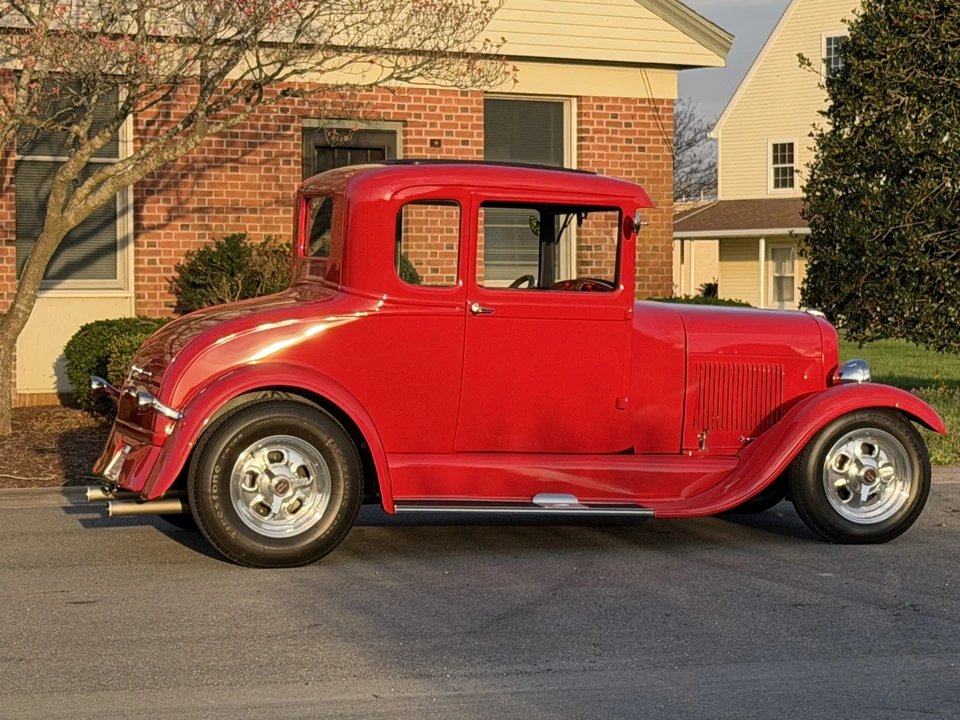 Ford Hot Rod - Image 24 of 31