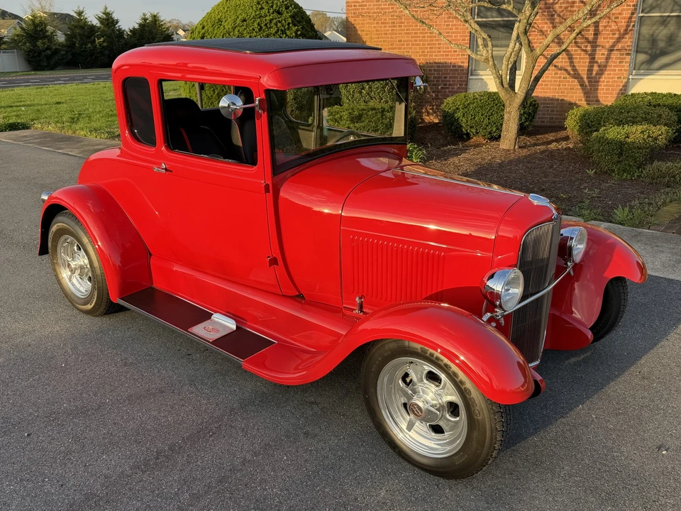 Ford Hot Rod - Image 19 of 31