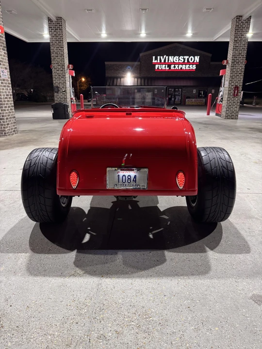 Ford Hot Rod - Image 12 of 31