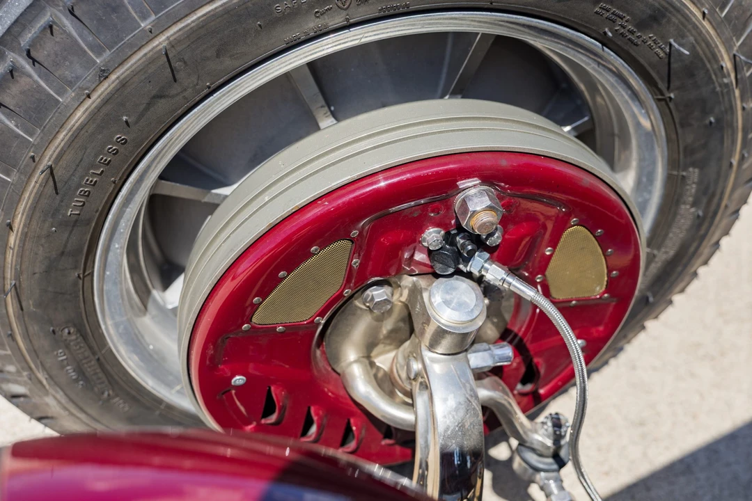 Ford Hot Rod - Image 15 of 31
