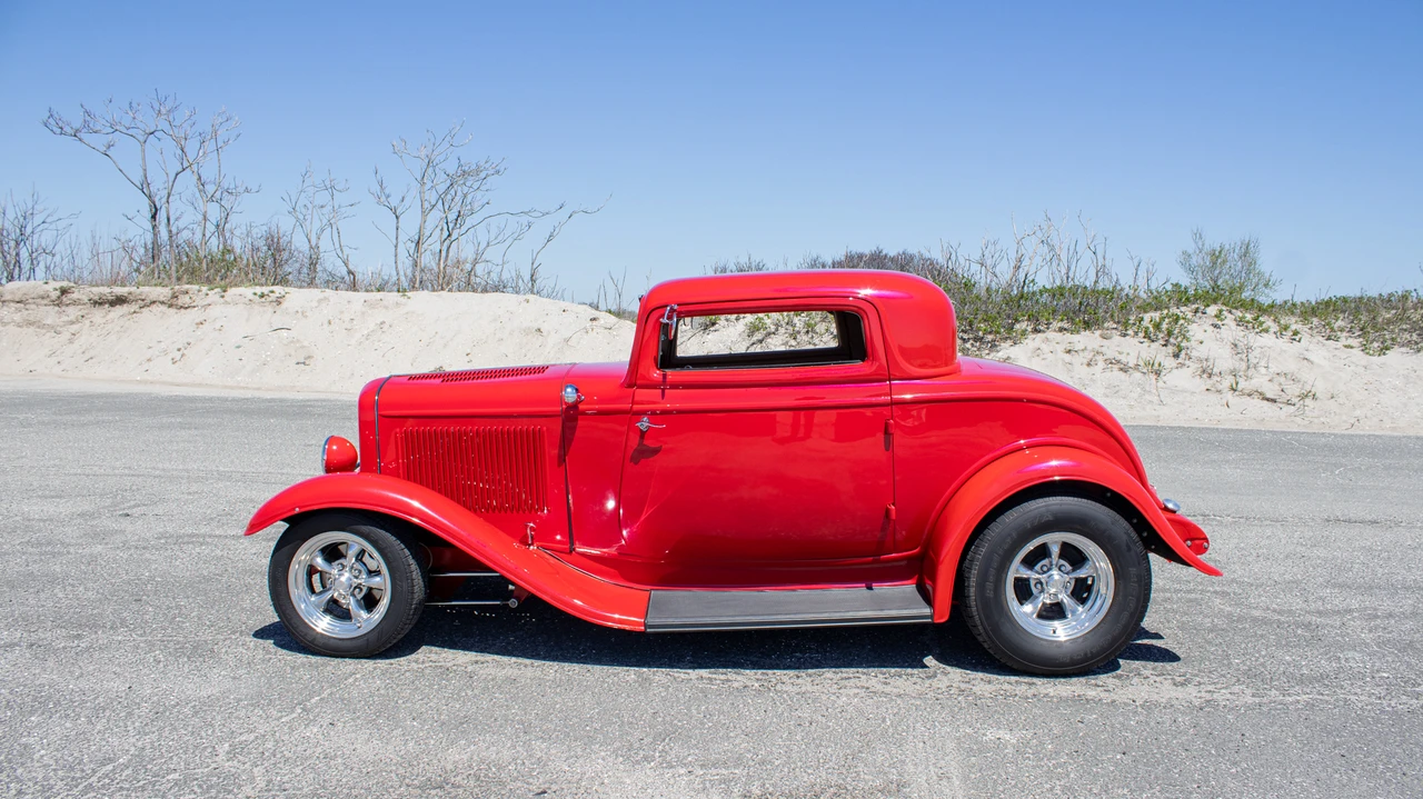 Ford Hot Rod - Image 9 of 31