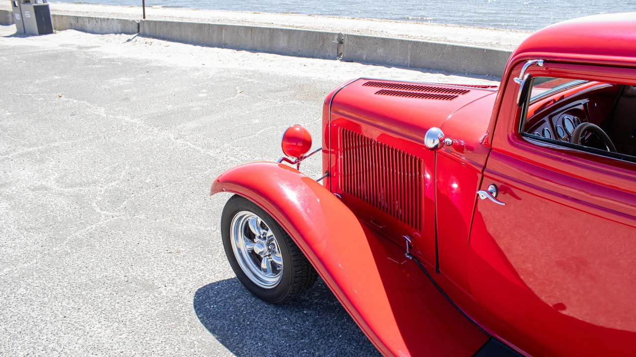 Ford Hot Rod - Image 24 of 31