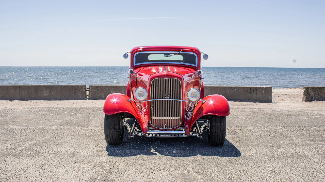 Ford Hot Rod - Image 19 of 31