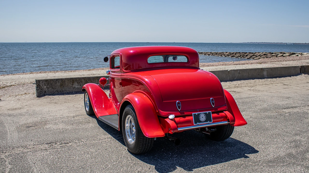 Ford Hot Rod - Image 10 of 31