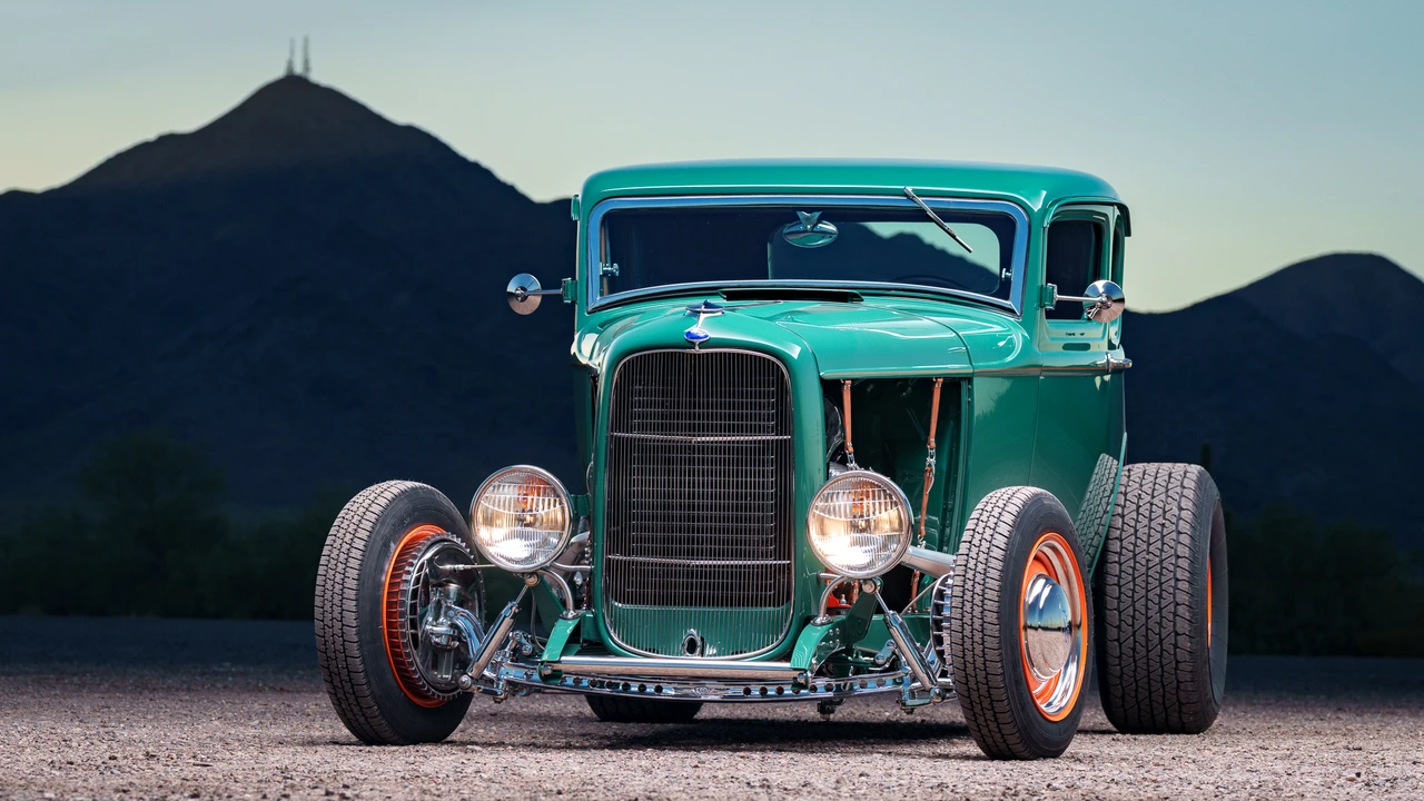Ford Hot Rod - Image 5 of 31