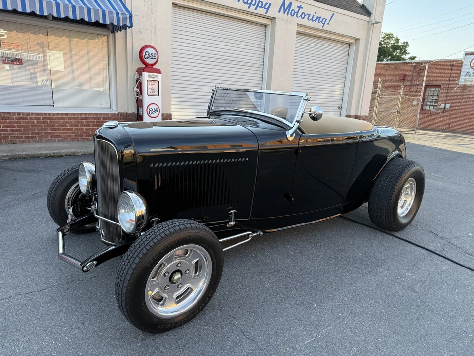 Ford Hot Rod - Image 7 of 31
