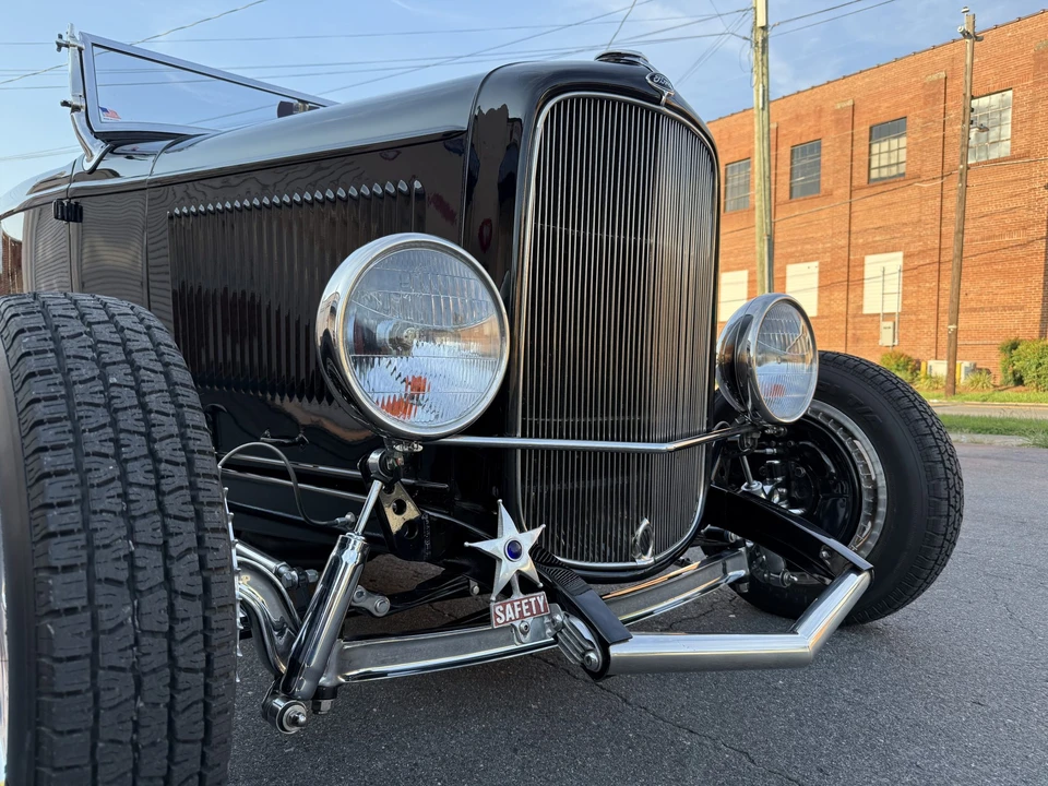 Ford Hot Rod - Image 14 of 31