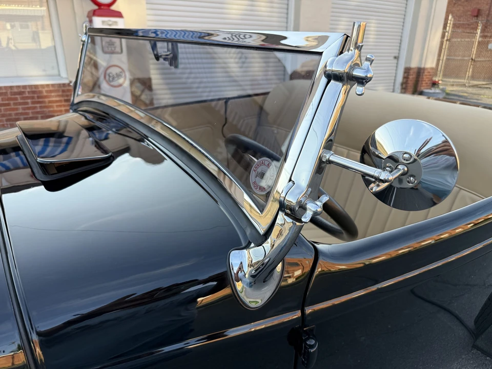 Ford Hot Rod - Image 23 of 31
