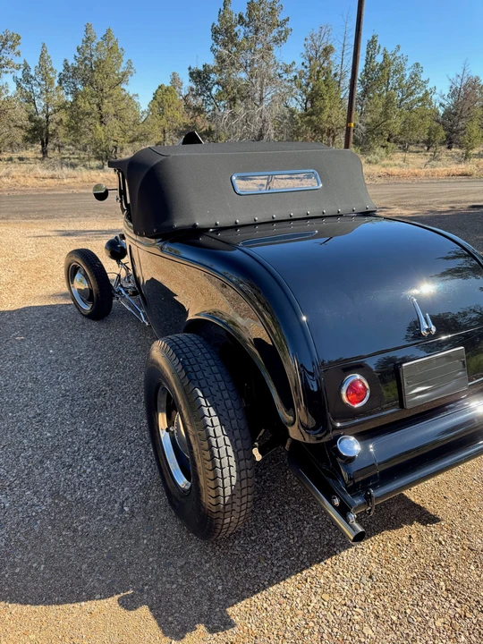 Ford Hot Rod - Image 14 of 31