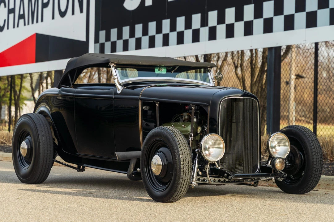 Ford Hot Rod - Image 27 of 31