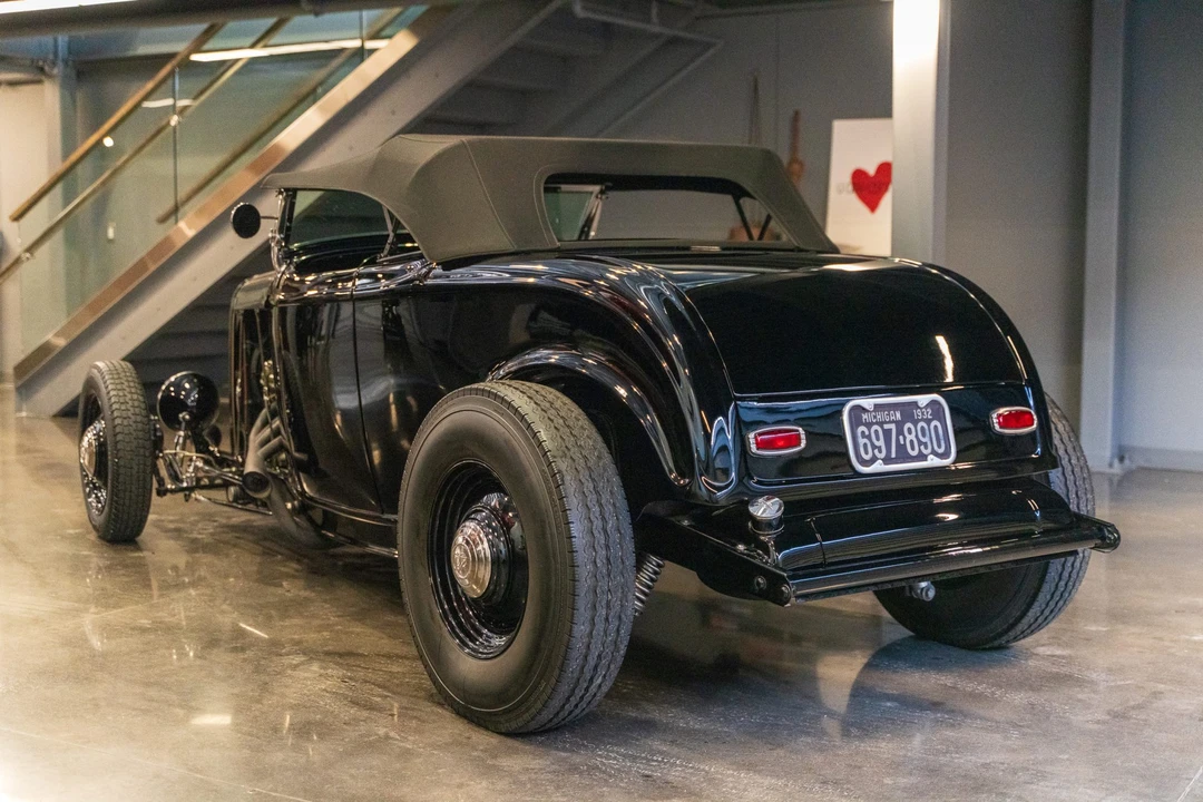Ford Hot Rod - Image 13 of 31