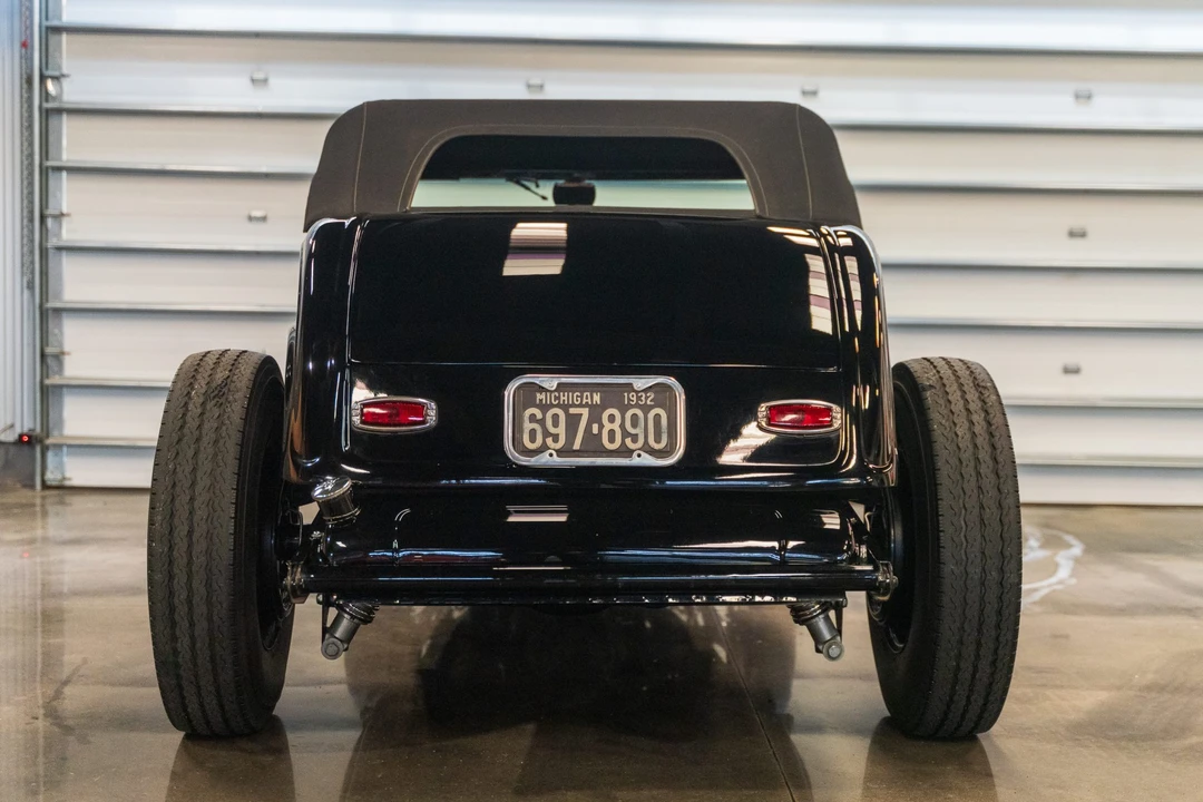 Ford Hot Rod - Image 18 of 31