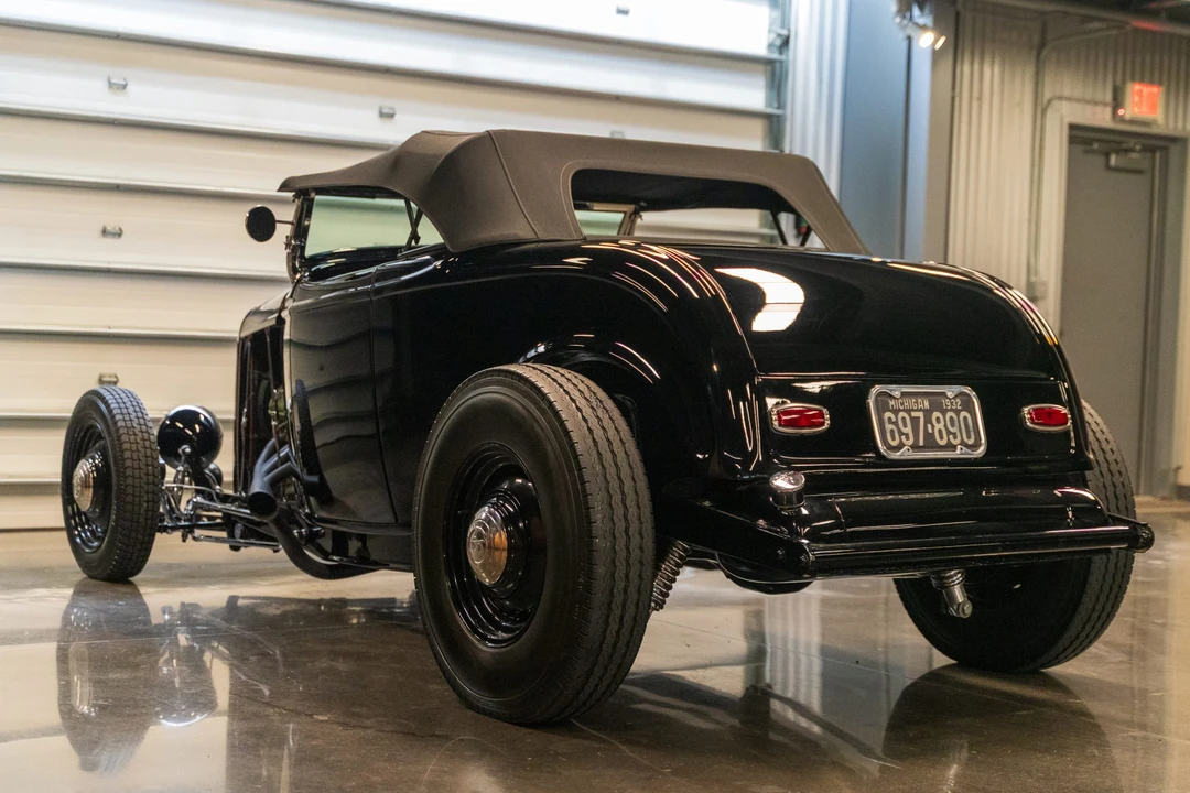 Ford Hot Rod - Image 15 of 31