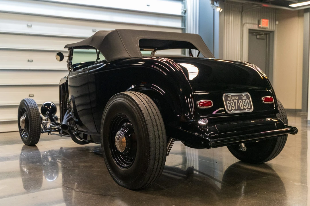 Ford Hot Rod - Image 16 of 31