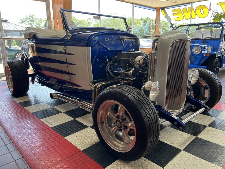 Ford Hot Rod - Image 5 of 31