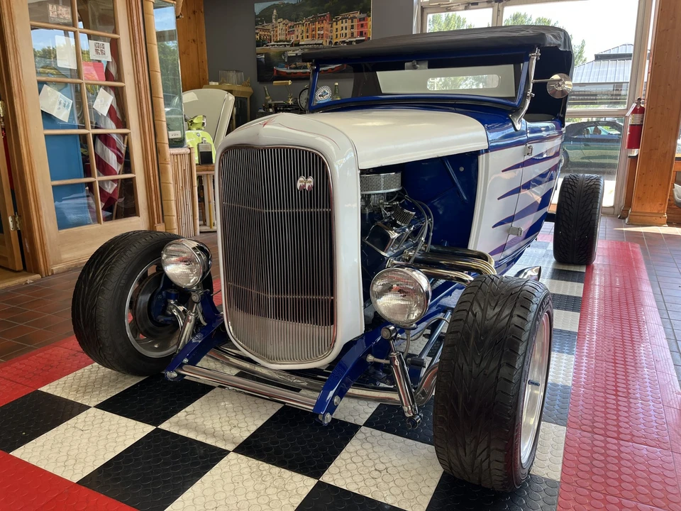 Ford Hot Rod - Image 10 of 31