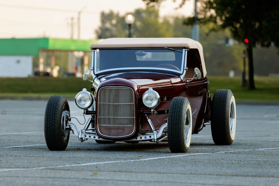 Ford Hot Rod - Image 2 of 31