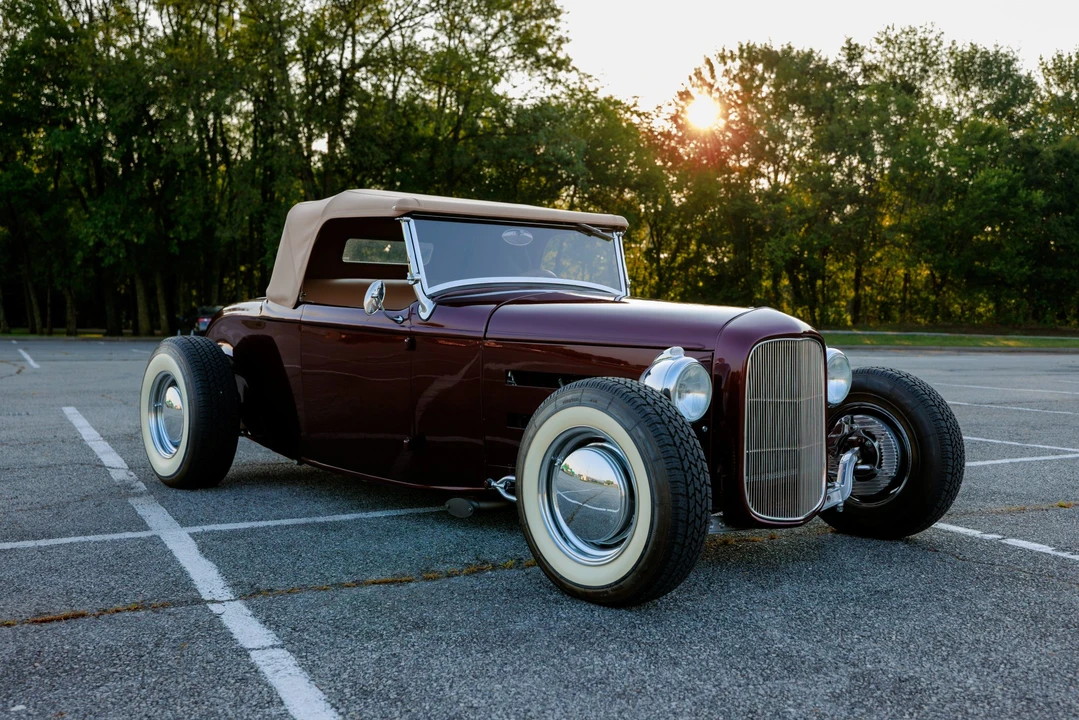 Ford Hot Rod - Image 5 of 31