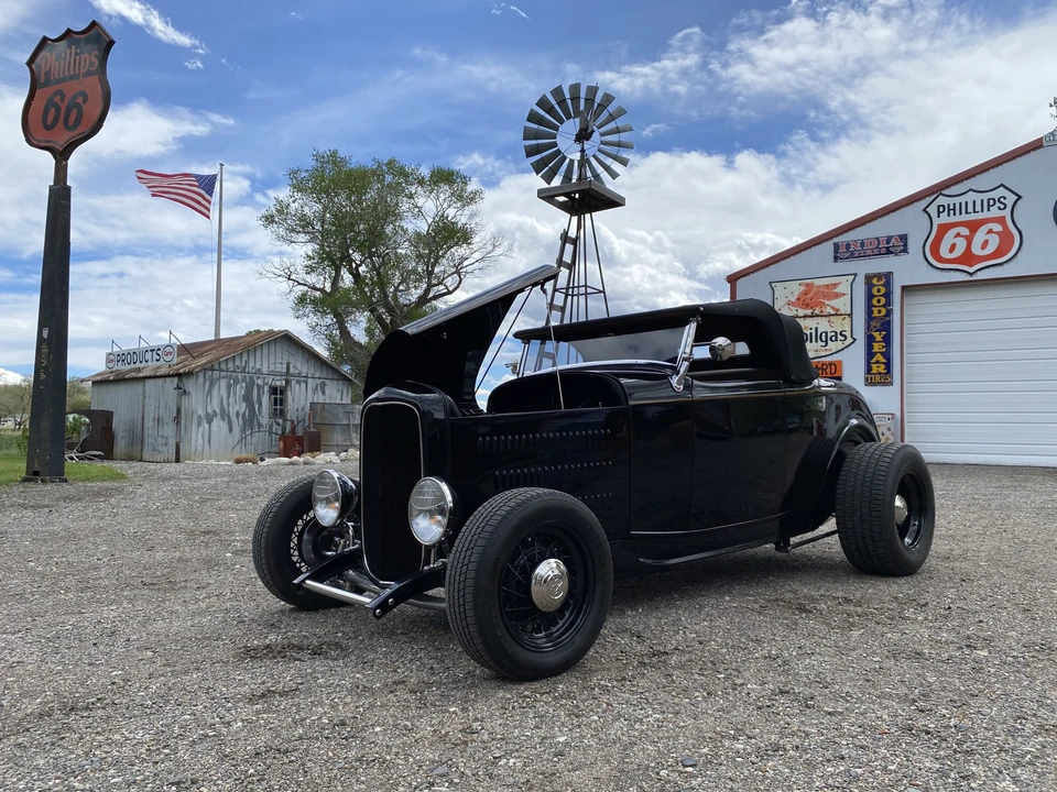 Ford Hot Rod - Image 15 of 31