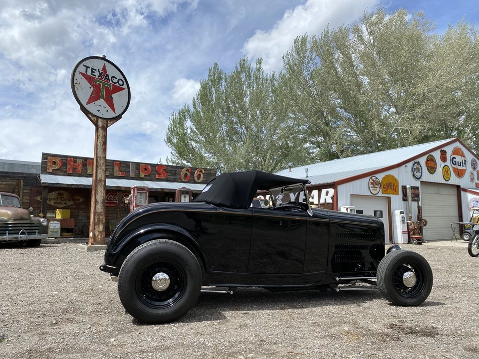 Ford Hot Rod - Image 23 of 31