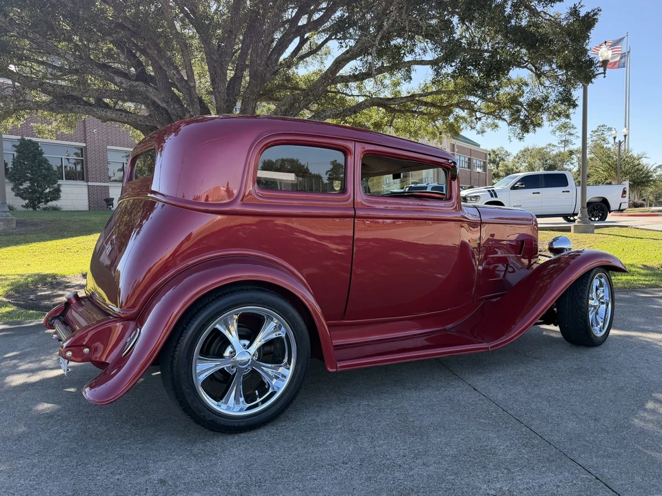 Ford Hot Rod - Image 17 of 31