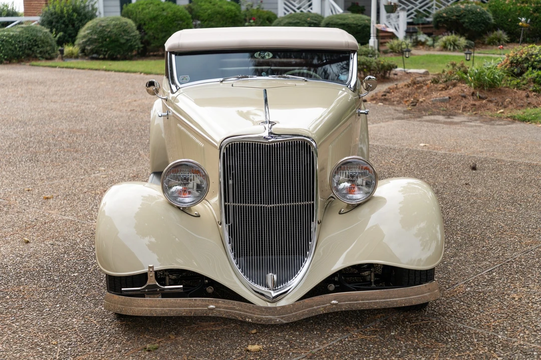 Ford Hot Rod - Image 10 of 31