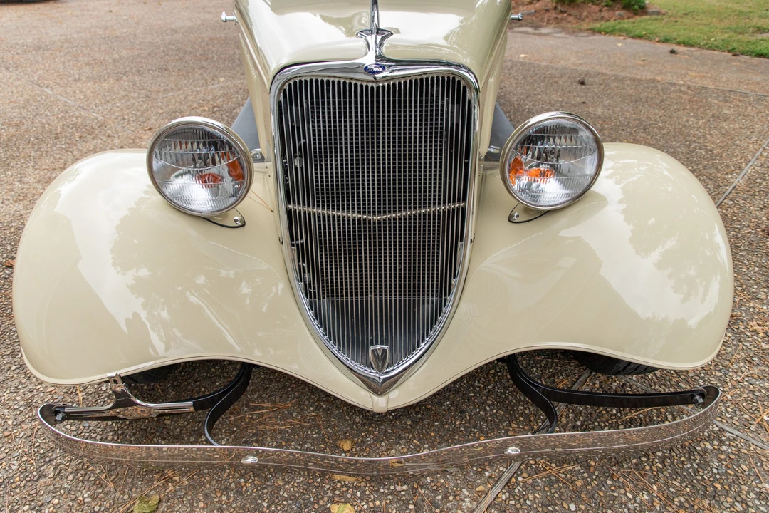 Ford Hot Rod - Image 23 of 31