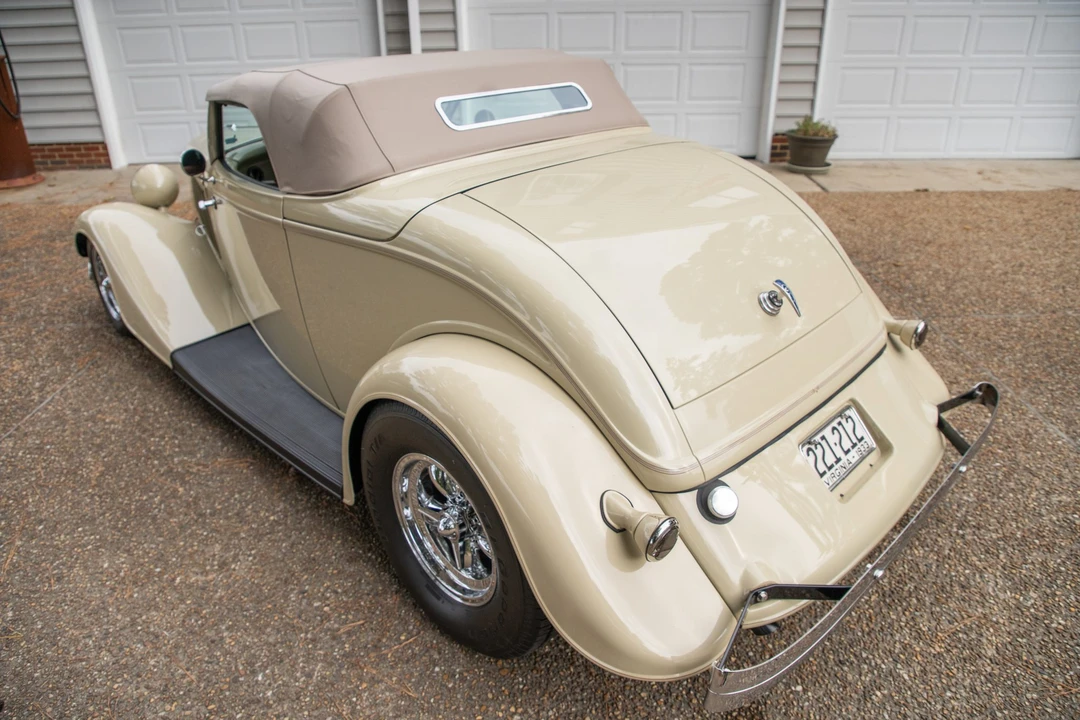 Ford Hot Rod - Image 17 of 31