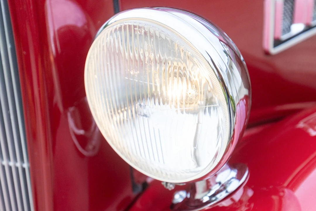 Chevrolet Standard & Master & Master Deluxe & Special Deluxe - Image 30 of 31