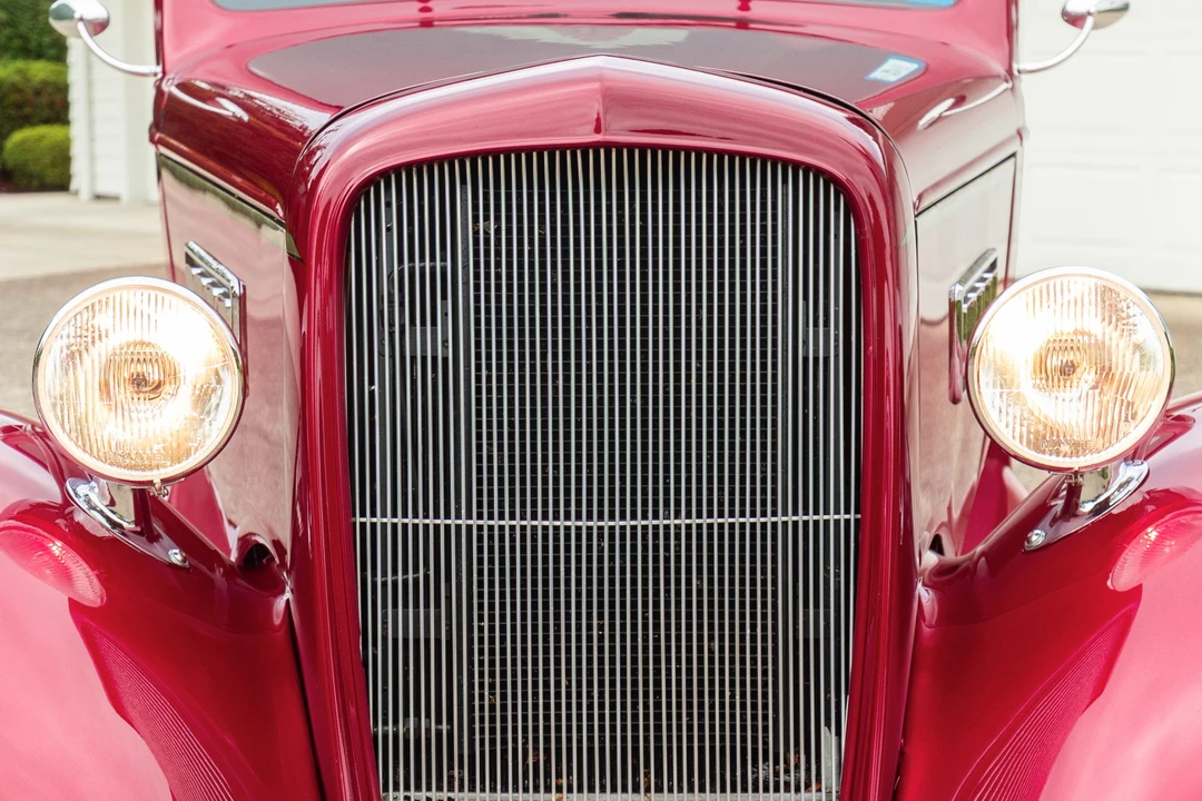 Chevrolet Standard & Master & Master Deluxe & Special Deluxe - Image 16 of 31