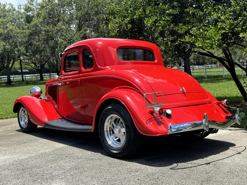 Ford Hot Rod - Image 16 of 31