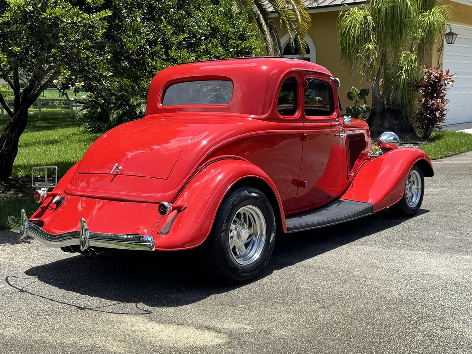 Ford Hot Rod - Image 9 of 31