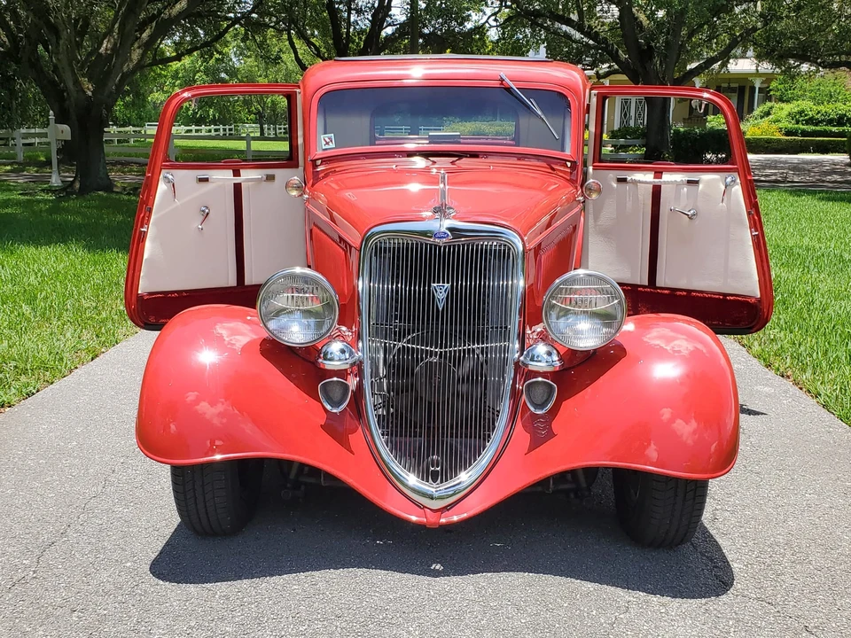 Ford Hot Rod - Image 24 of 31
