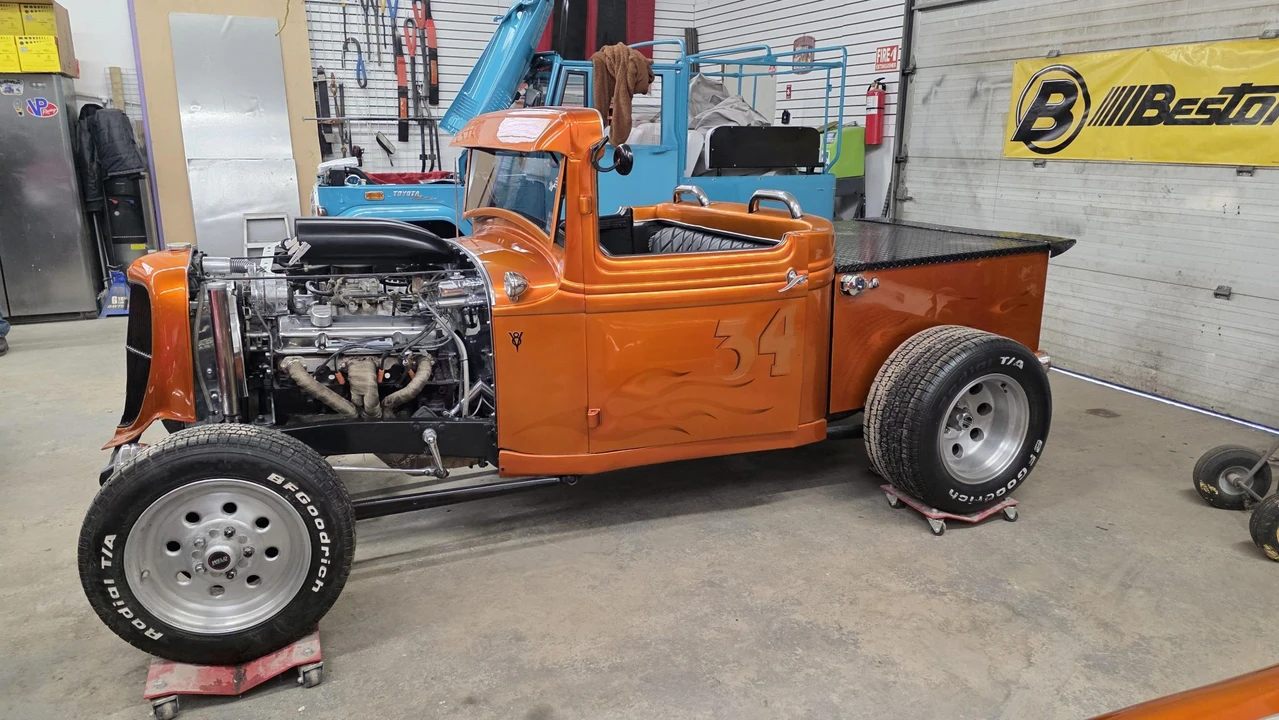 Ford Hot Rod - Image 3 of 31