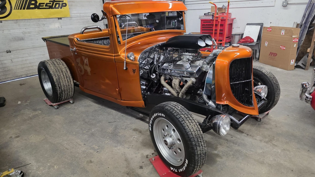 Ford Hot Rod - Image 8 of 31