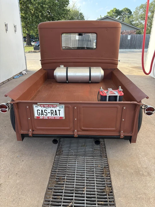 Ford Hot Rod - Image 11 of 31