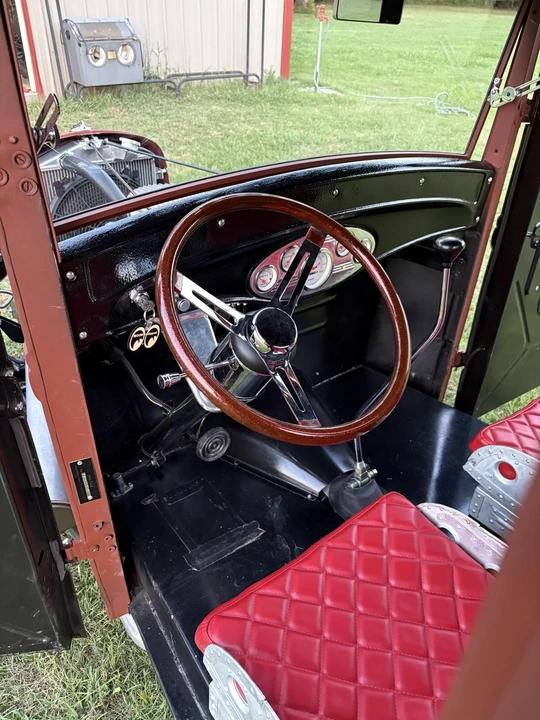 Ford Hot Rod - Image 16 of 31