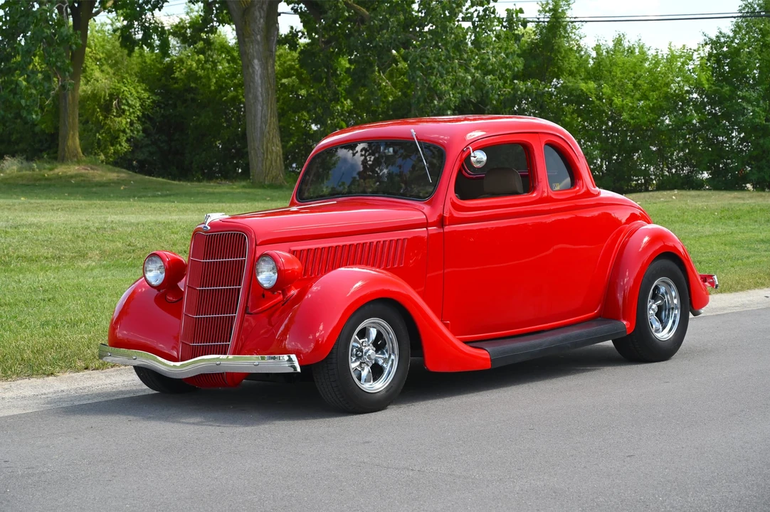 Ford Hot Rod - Image 2 of 31