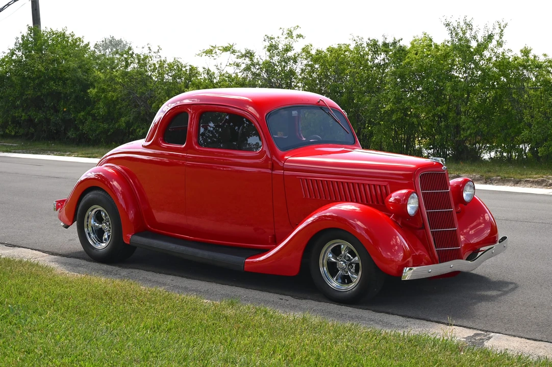 Ford Hot Rod - Image 10 of 31