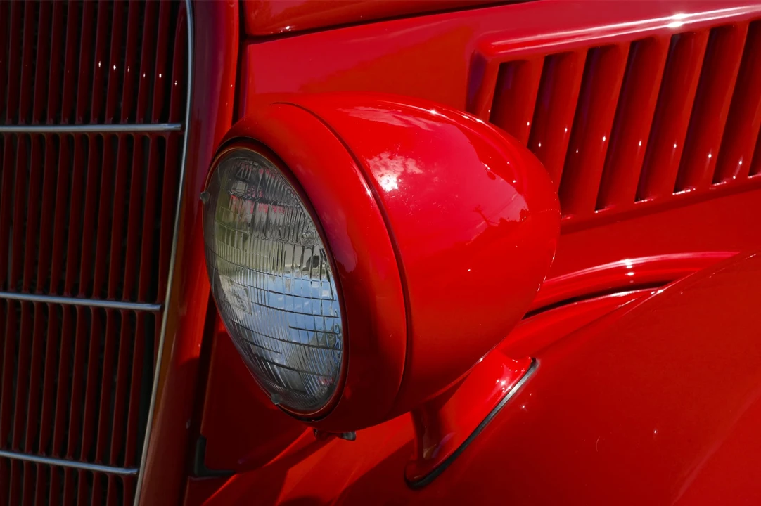 Ford Hot Rod - Image 25 of 31