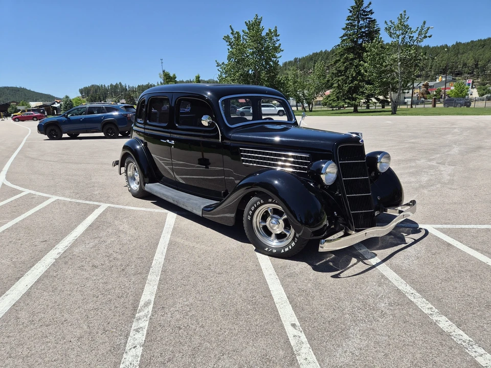 Ford Model 48 & 68 - Image 8 of 31