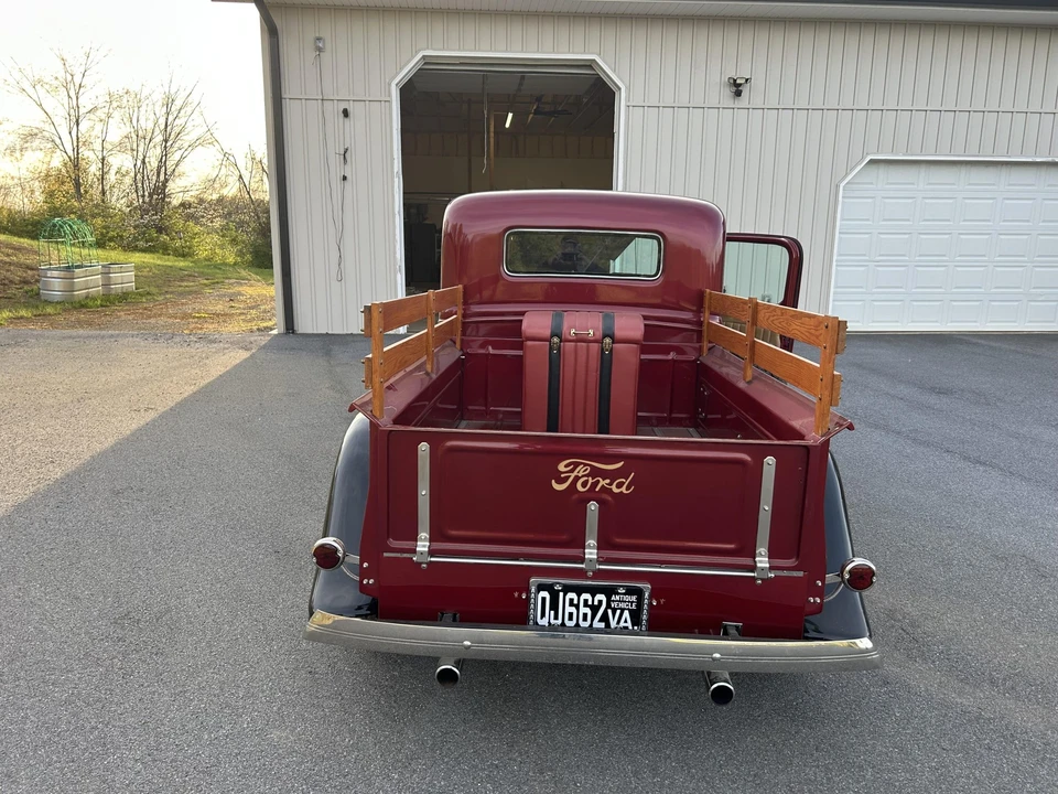 Ford Hot Rod - Image 7 of 31