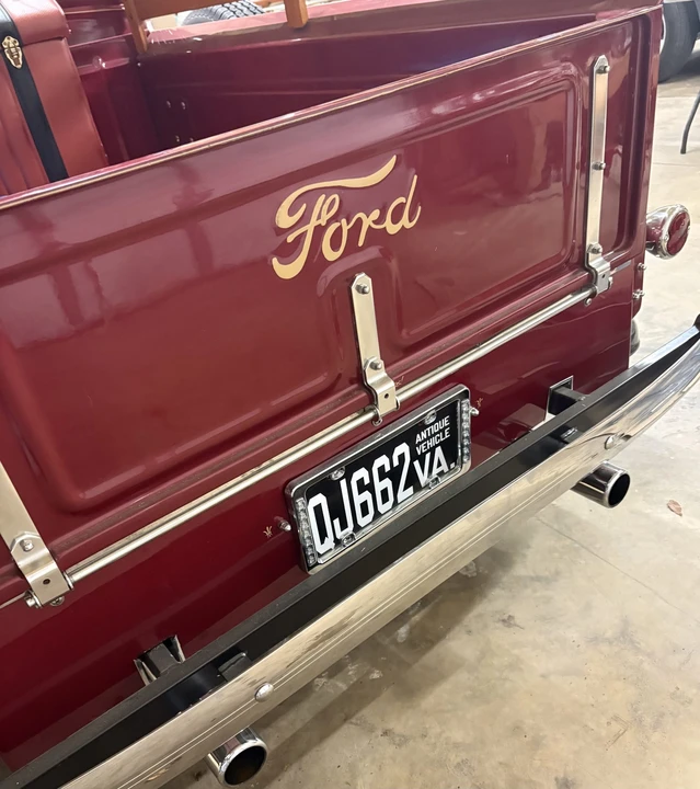 Ford Hot Rod - Image 16 of 31