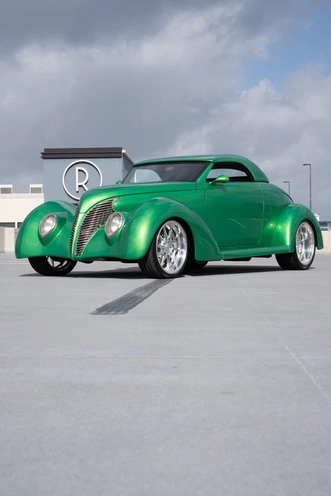 Ford Hot Rod - Image 20 of 31